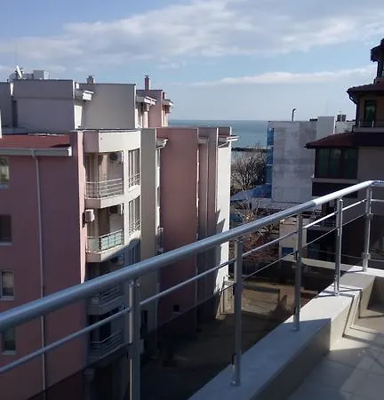 Sunrise Apartament *